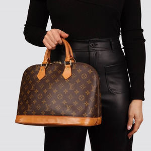 💎✨STUNNING✨💎 AUTHENTIC Louis Vuitton Alma Handbag